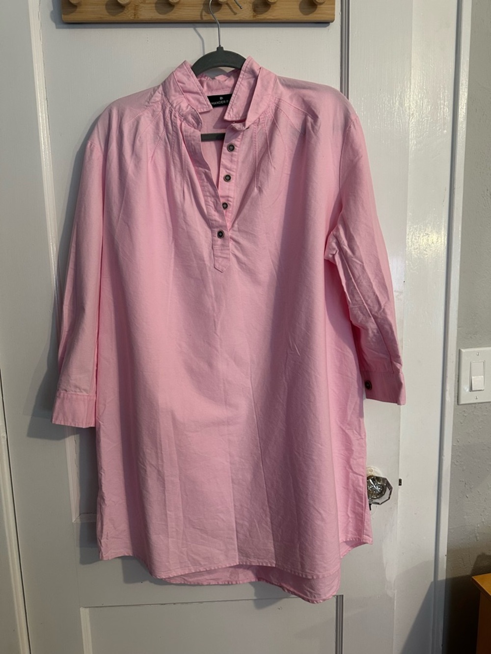 Pomander Place. Light Pink Button-Front Tunic Dress. Size L